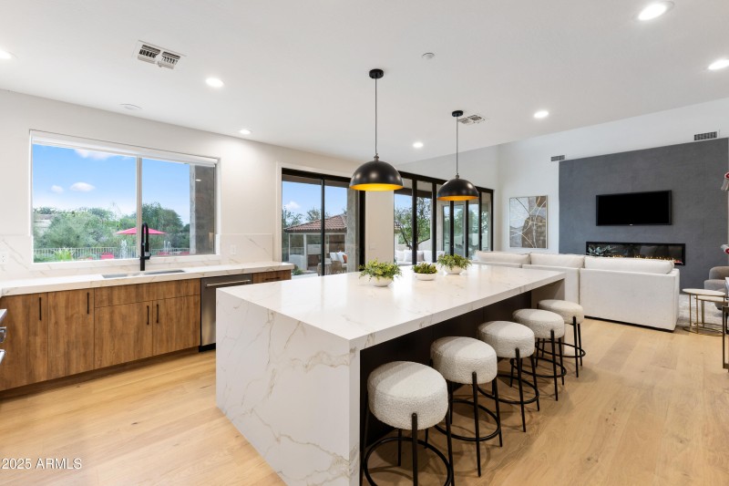 27589 N 61st Pl---41