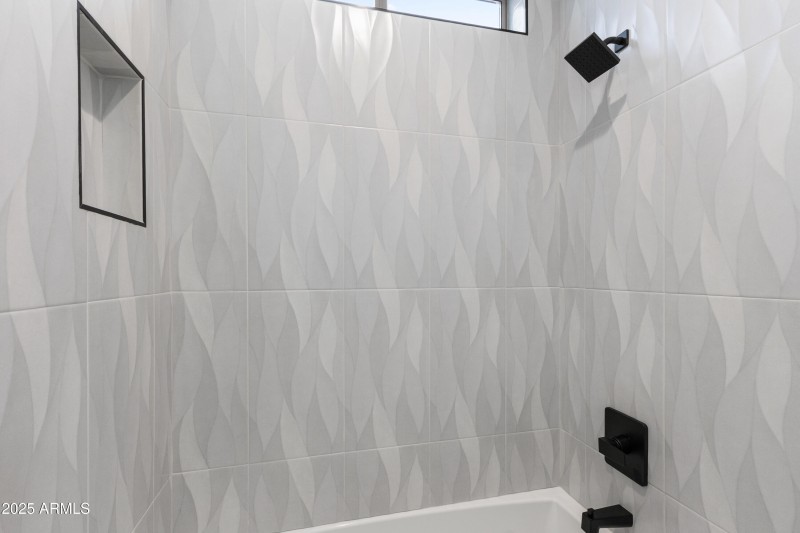 27589 N 61st Pl---80