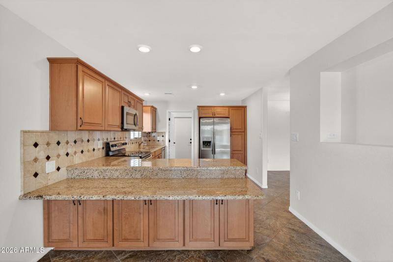 8-web-or-mls-19E Flossmoor Ave