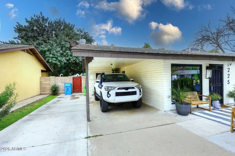 Carport