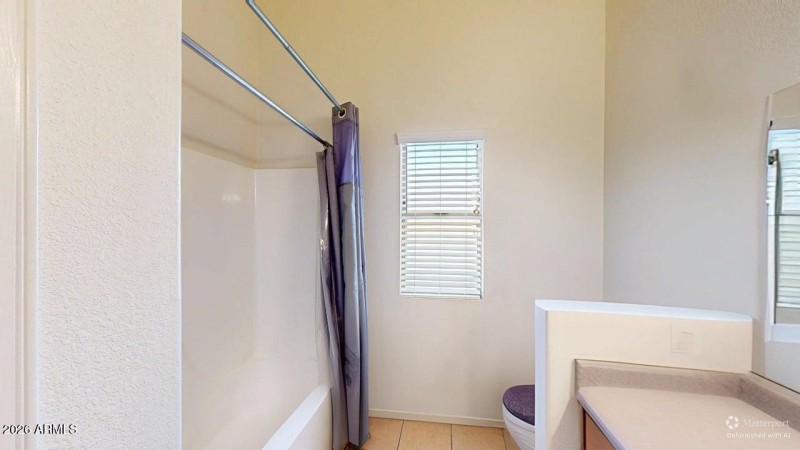 DEFURNISHED bathroom 2