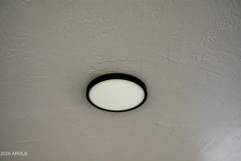 Features Car Port Light