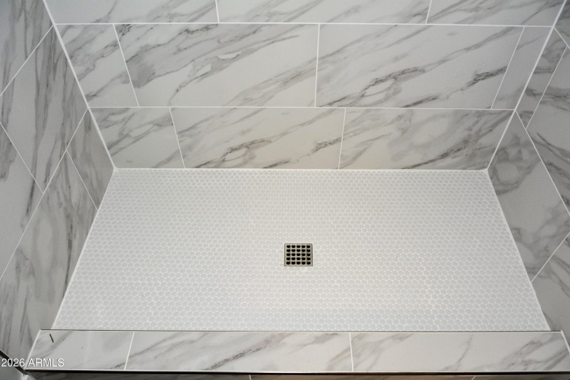 Features Primary Shower Tile Floor