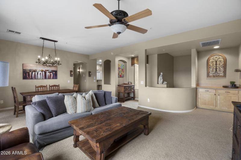 Family & Dining separate Bedrooms