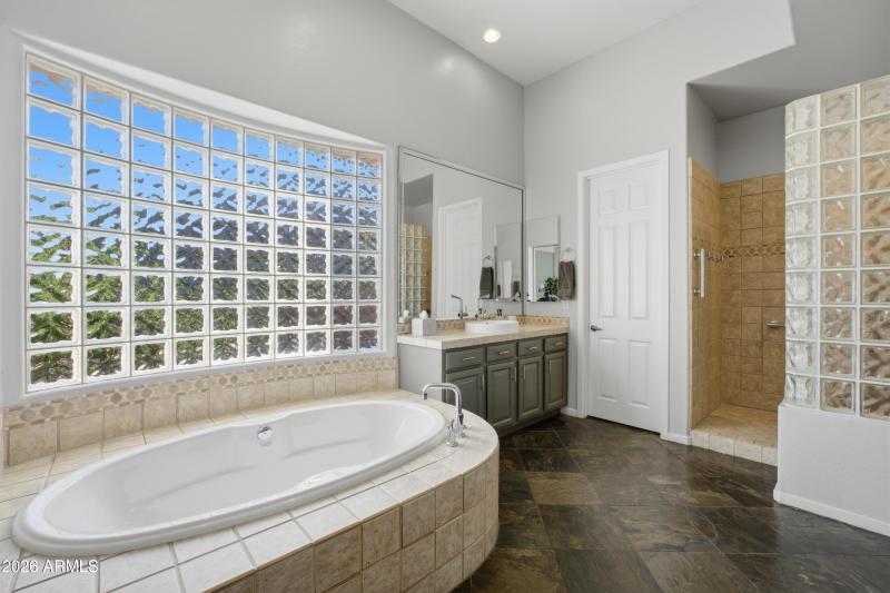 Primary Bath 14523 E Charter Oak Dr