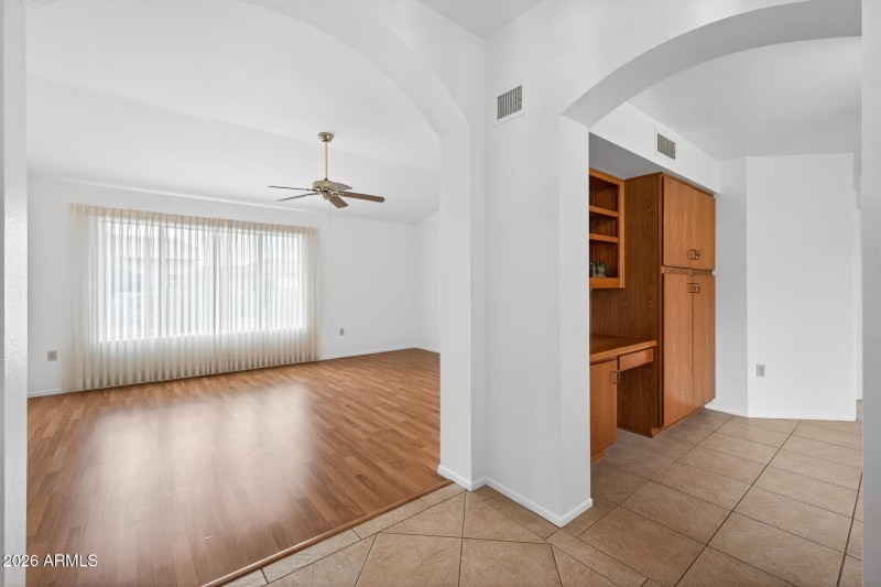 09_13540_W_Pavillion_Dr9_mls