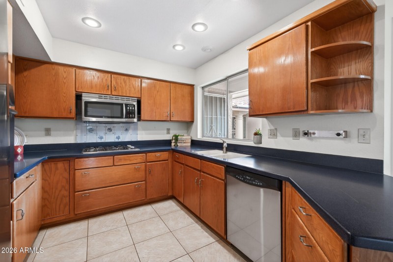 24_13540_W_Pavillion_Dr23_mls