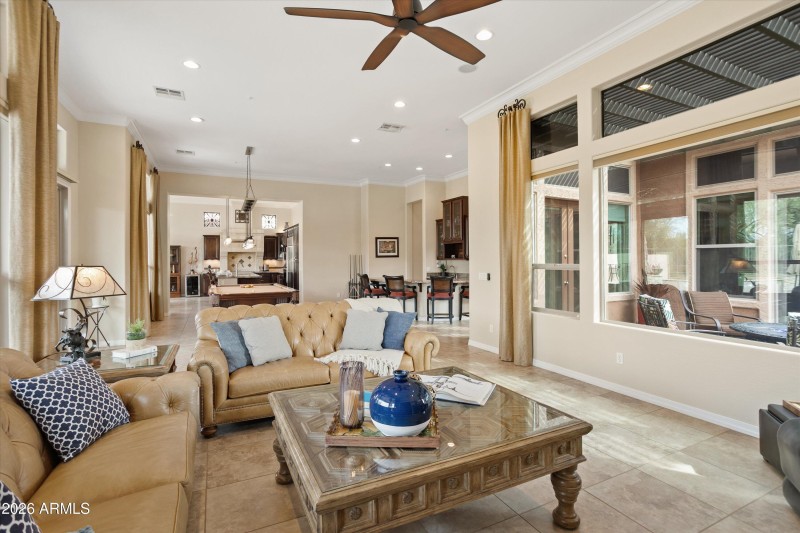 GREAT ROOM STRETCHES