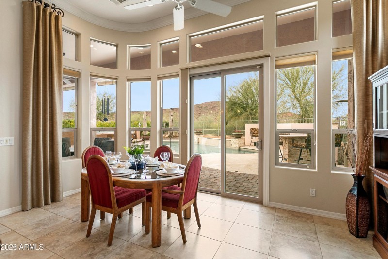 PEACEFUL MORNING ROOM