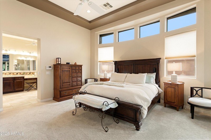 BAY WALL & TRAY CEILING ADD BEAUTY