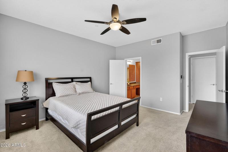 19-web-or-mls-30N 7th St 332