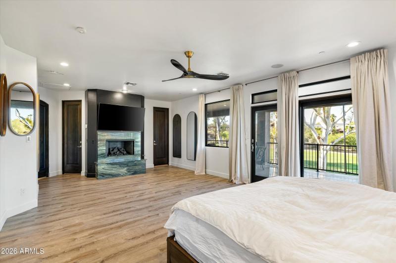 017_Primary Bedroom III