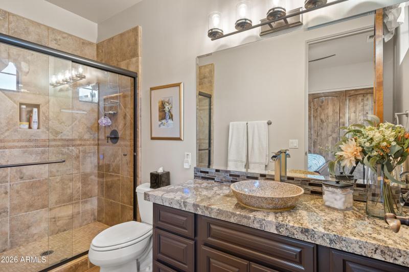 019_Guest Ensuite Bath