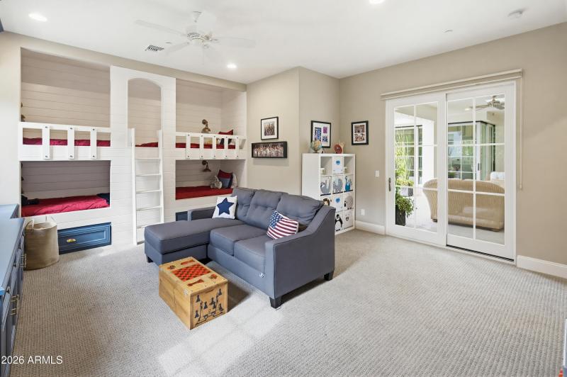 4th Bedroom/bonus room