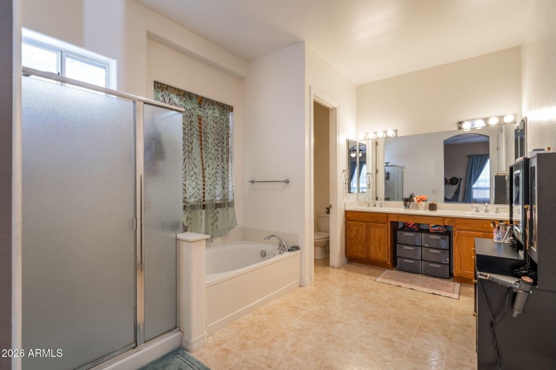 17-web-or-mls-7750-e-welsh-mountain-dr