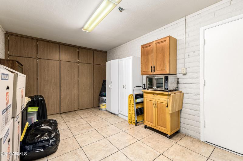 28 Laundry Room
