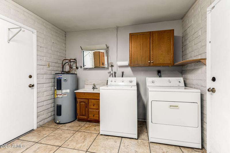 29 Laundry Room
