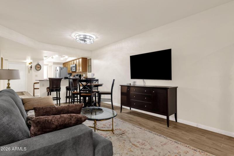 20-web-or-mls-8651-e-royal-palm-rd-127