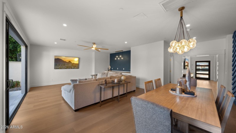 21-web-or-mls-Living Space6