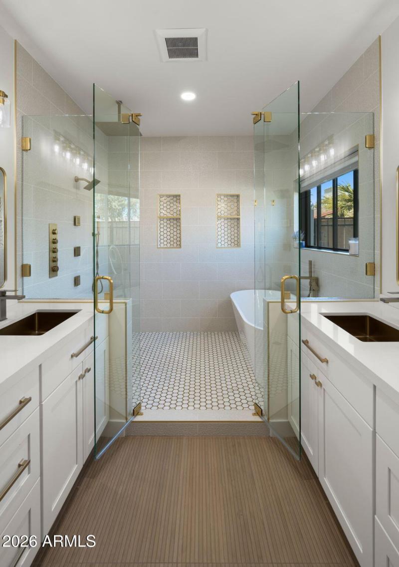 38-web-or-mls-Primary Bedroom6 2