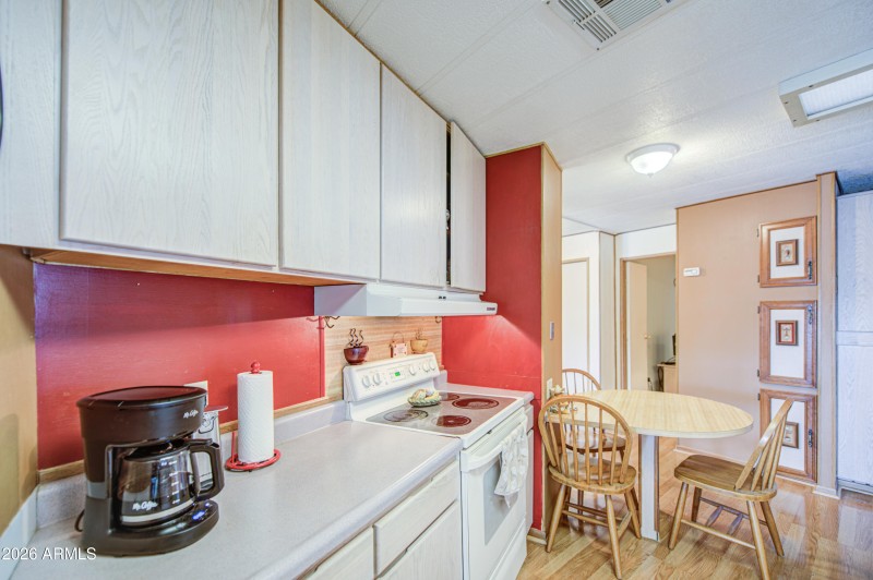 Kitchen 3