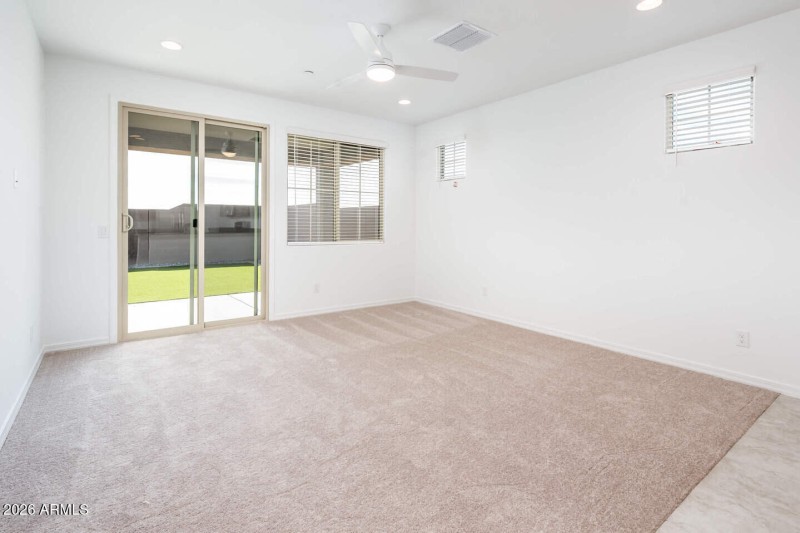 12251_w_caraveo_pl_high_res_14