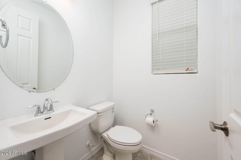 12251_w_caraveo_pl_high_res_35