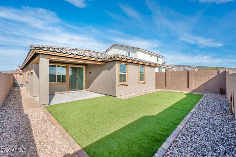 12251_w_caraveo_pl_high_res_37