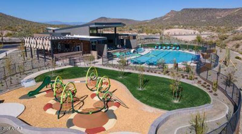 CS0V_mysticclubhouse_dji_0025_1