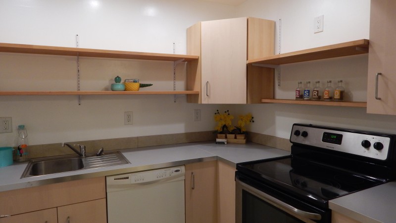 KItchen - Stainless steel Stove