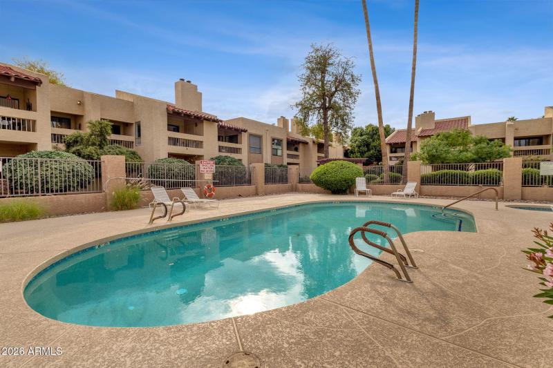 39-web-or-mls-8651-e-royal-palm-rd-127