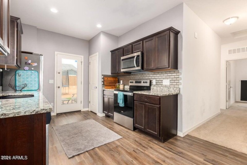 20210918152829520565000000-o