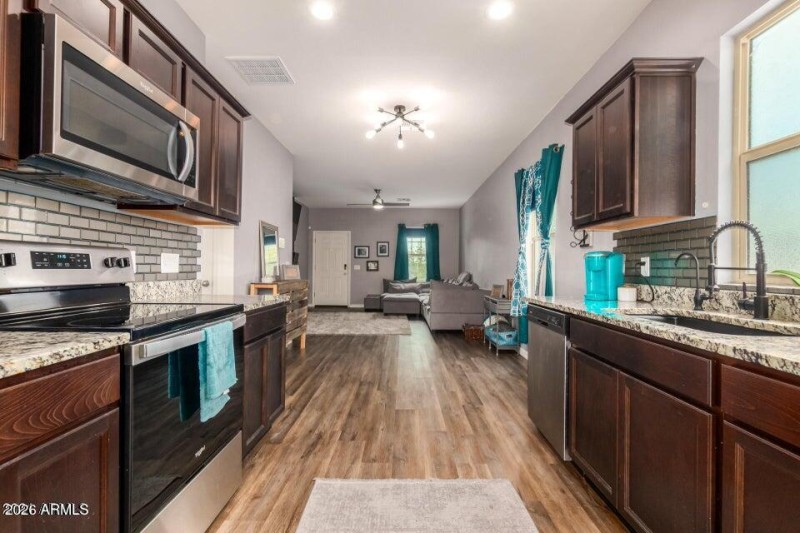 20210918152832583897000000-o