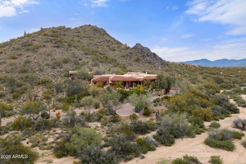 105-web-or-mls-8300-e-dixileta-dr-unit-2