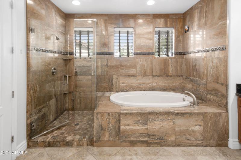 19-web-or-mls-_TMR5526