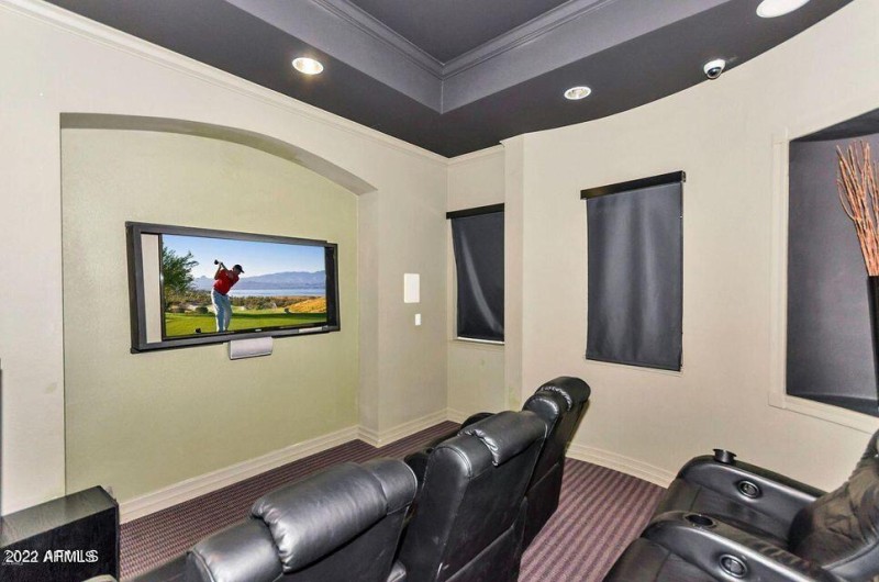 20211012223604597691000000-o