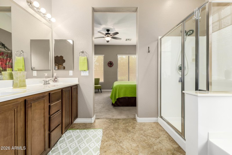 18 Master Bathroom