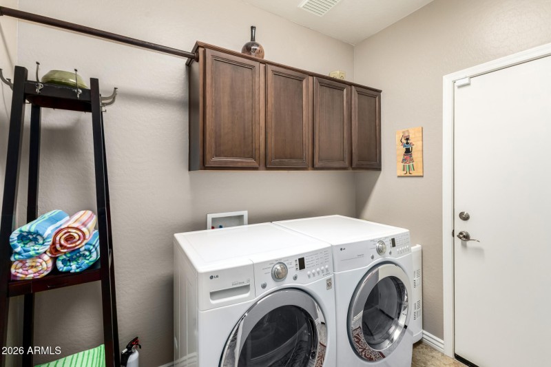 26 Laundry Room