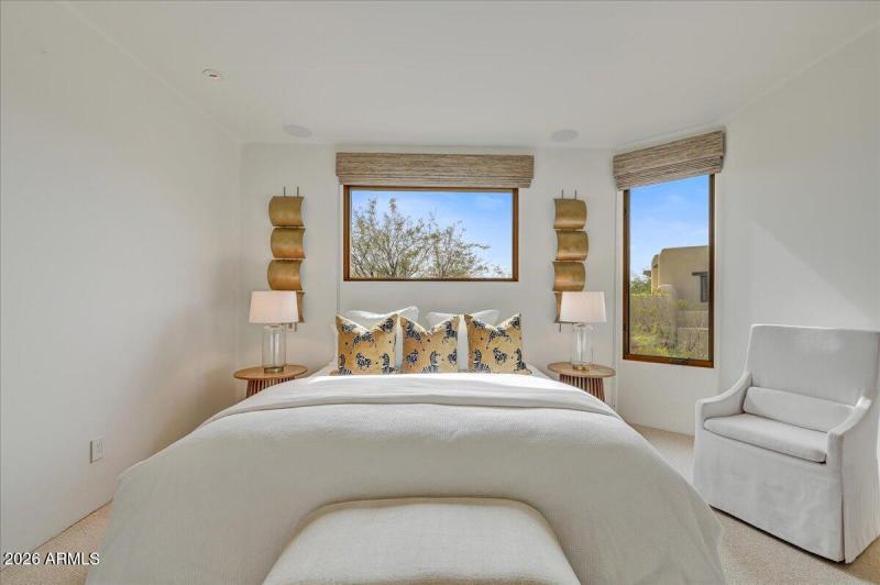 Guest Bedroom II Detail