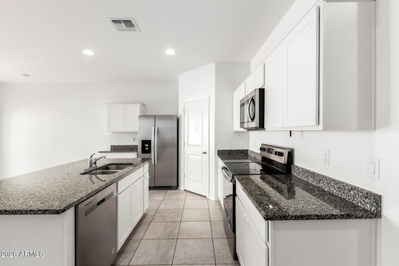 20260210091147401552000000-o