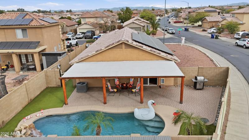 Relax, cool off & enjoy!