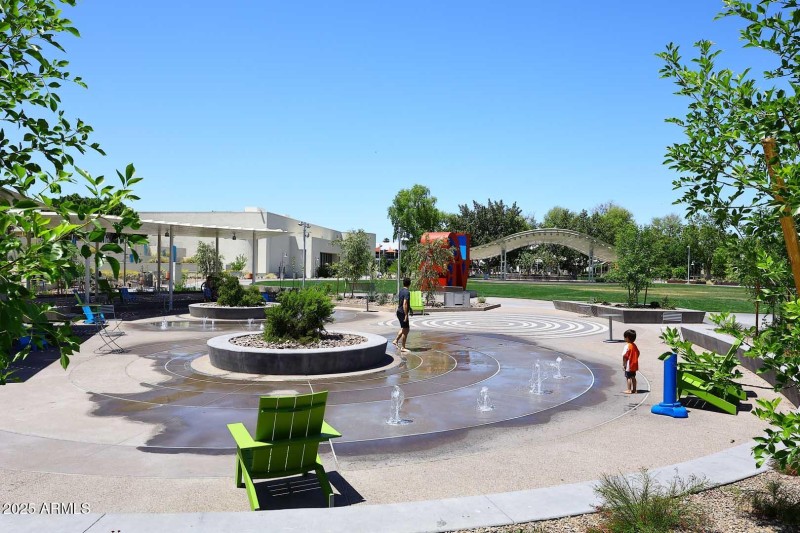 Scottsdale Civic Center Mall-Splash Pad