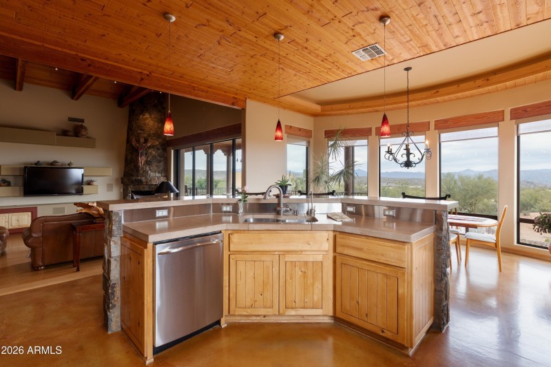 Spacious Kitchen