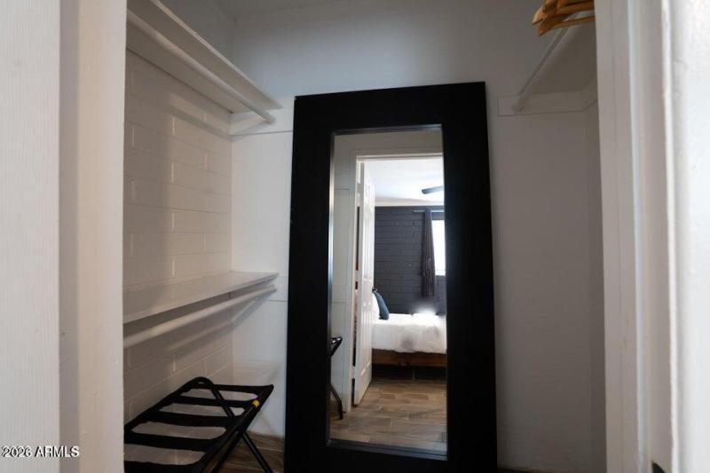 20220922194423240101000000-o