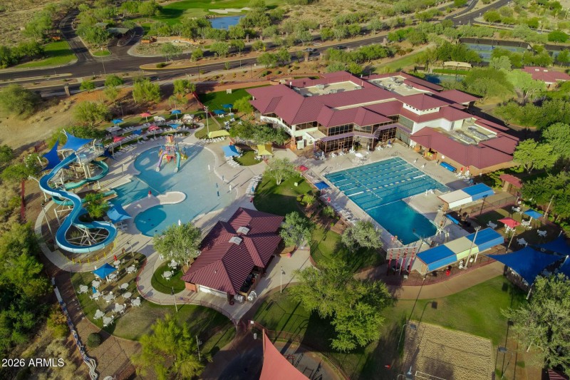 531612493_756505360668970_22157758138894