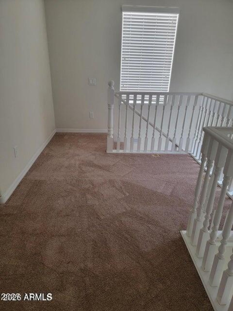 Melinda 3969 Small Loft