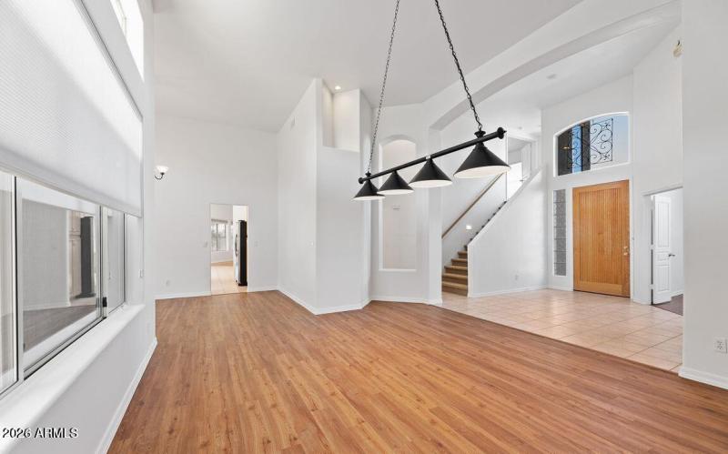 20240115230000035233000000-o