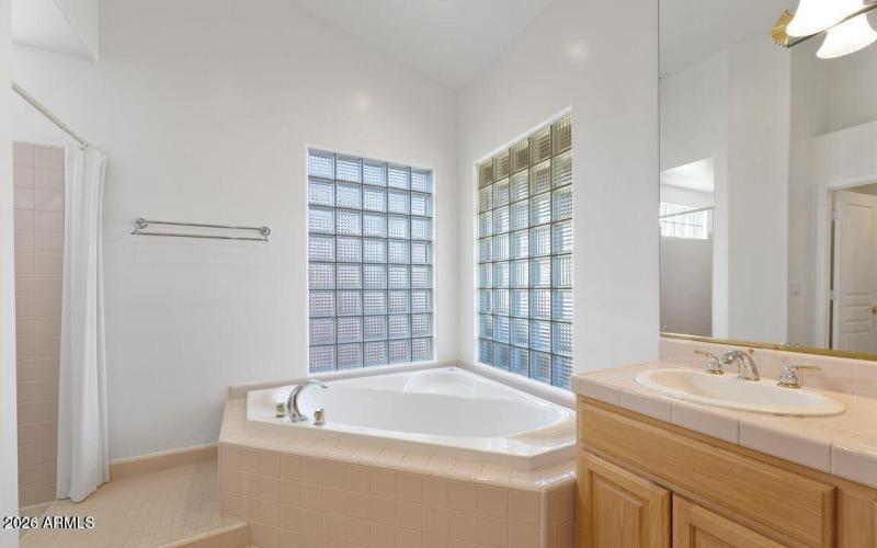 20240115230055747196000000-o