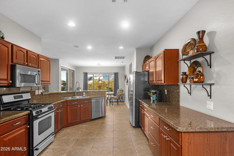 27-10056-E-Prospector-27