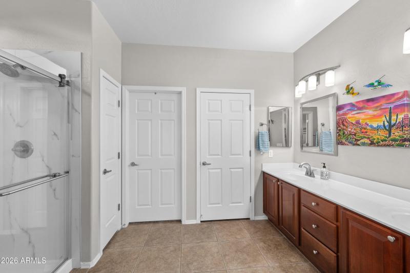 36-10056-E-Prospector-36